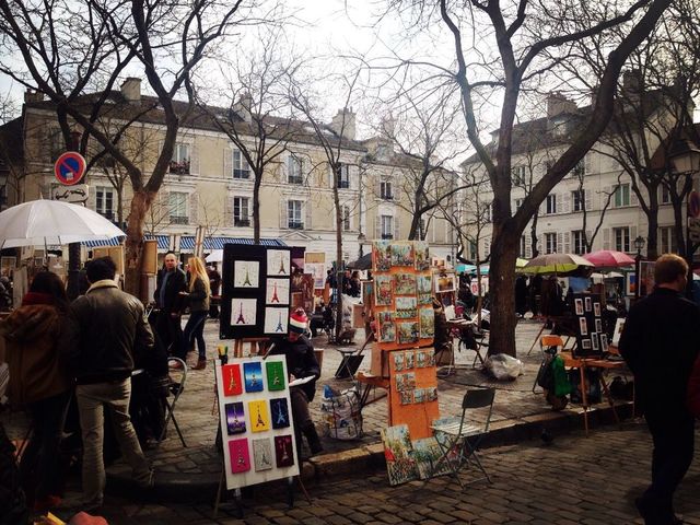 Montmartre cafe full of art 1