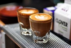 The surprise of espresso Espresso's condensed life