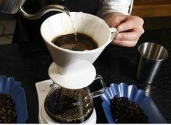 The brewing method of hand-made coffee is easy to learn but difficult to refine.