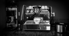 Commercial semi-automatic coffee machine derived from the 
