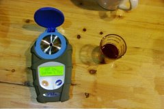 How to detect the weight of coffee concentration extract in the total amount of coffee liquid