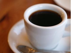 Japanese media exposed that the slimming effect of a cup of coffee before exercise can be doubled.