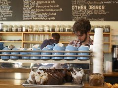 The secret book must be read in the skills of opening a coffee shop.