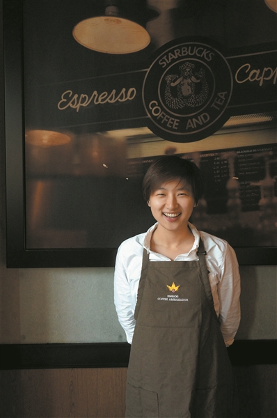 Is the brown apron better than the black apron of Starbucks?