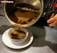 Introduction to the practical method of making coffee at home