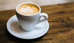 Four common mistakes in drinking coffee it is wrong to drink a cup of coffee until it is cold