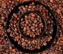 Why is coffee divided into single, deep roast and Italian?