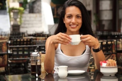 Drinking several cups of coffee a day reduces risk of premature death