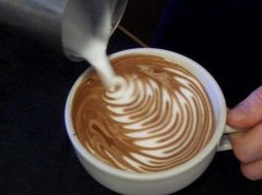 Introduction to the course of making Italian Coffee: understand the meaning of several milky coffee when making coffee