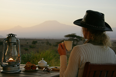 Introduction to the types of Kenyan Coffee AA Coffee and the method of making hand Coffee
