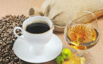 Hawaiian Kona Coffee with smooth, strong aroma and attractive nutty flavor