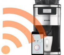 Smarter intelligent coffee machine provides mobile phone app to control coffee brewing.