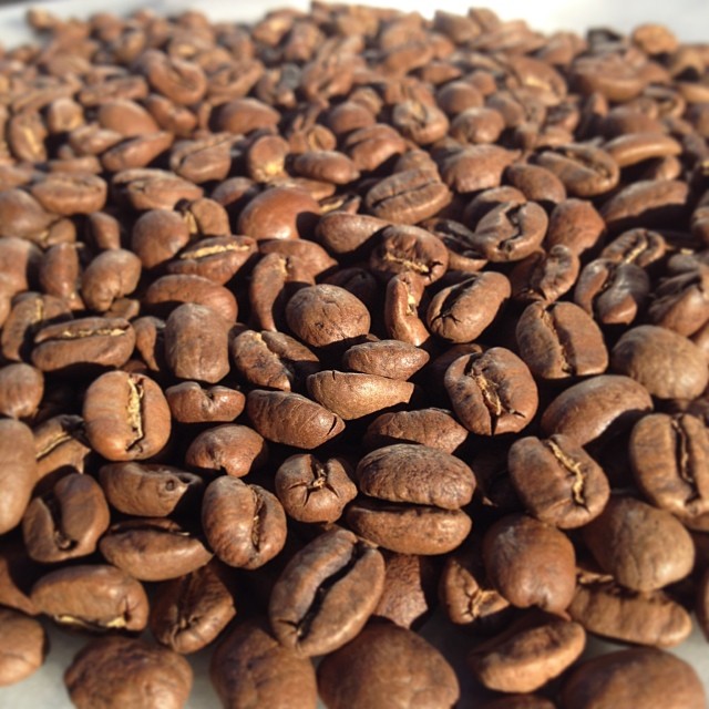 The aroma is very rich, long-lasting fruit flavor, characteristics, taste and manor introduction of Blue Mountain Coffee