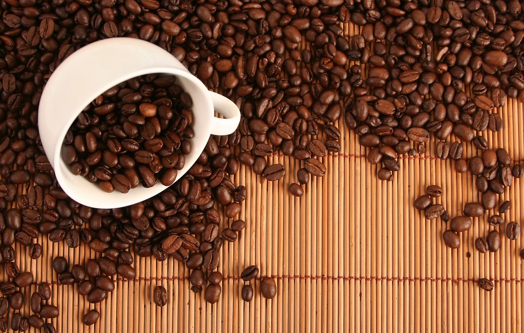 The researchers found a way to easily measure the proportion of mixed coffee beans.