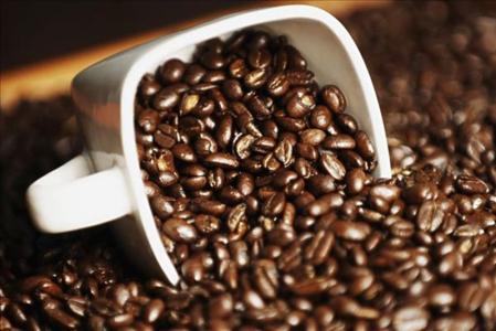 Coffee bean short investors may benefit from currency depreciation in emerging market countries