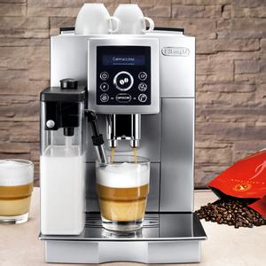 How to pour out the hand-ground coffee machine?-the coffee from the coffee machine is very light.