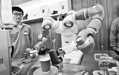 The world's first robot coffee shop brews coffee only through robotic arms.