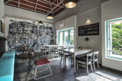 Coffee shop design appreciation: Bangalore small fresh Cafe