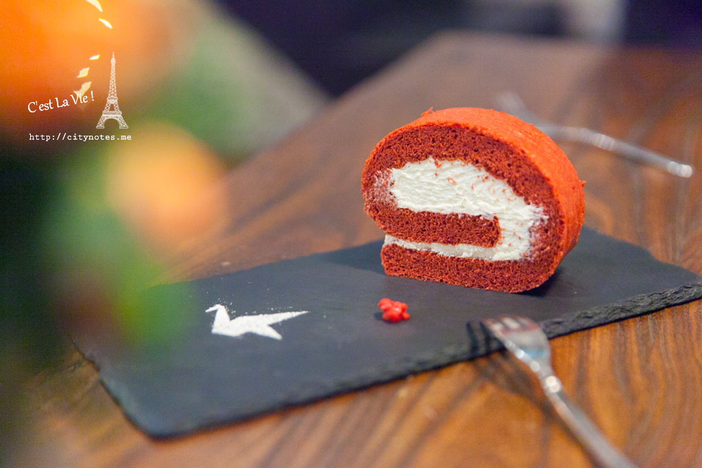 Shanghai Cafe | White Bird Coffee Paloma Cafe ● Girl's favorite red velvet cake