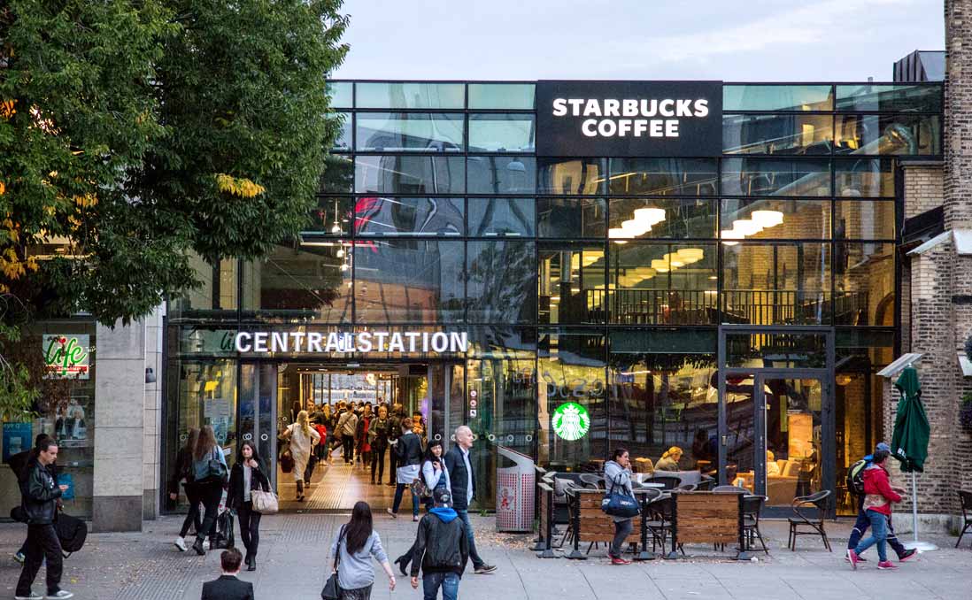 The alternative appearance of Starbucks in northern Europe ── unmanned shop, coffee, please help yourself!