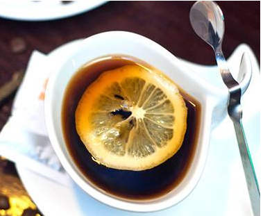 A combination of coffee and fruit aromas, lemon coffee