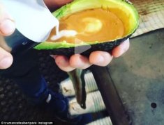 Melbourne Coffee Shop came up with a new idea. Lattes are poured into avocados.