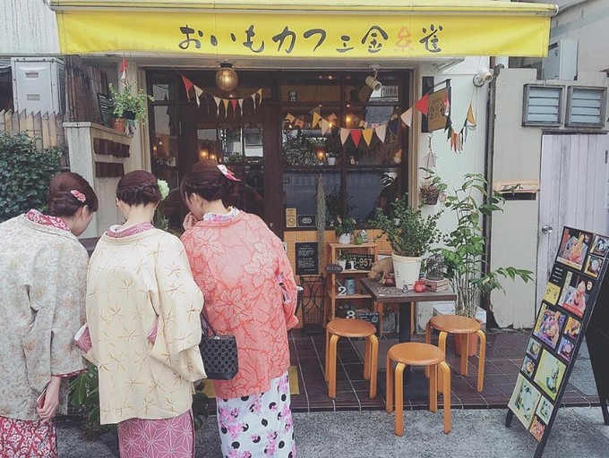 Take a walk in Tokyo | Japanese love to go here! Kamakura Cafe