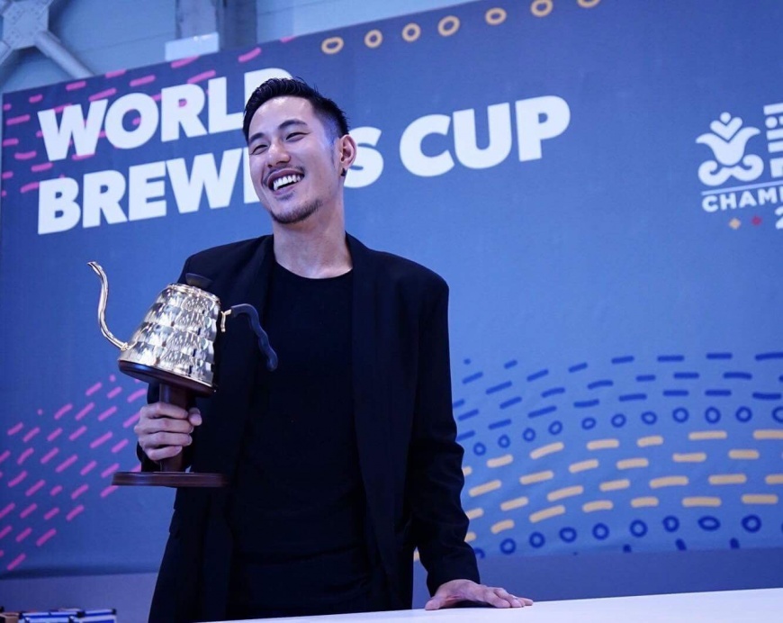 Wang ce of Taiwan won the championship of the World Coffee Brewing Competition