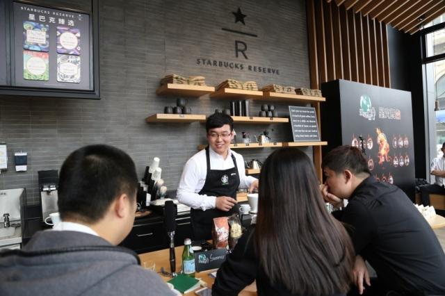 Coffee Man Story: graduated from Starbucks. Who says there is no fast lane in the workplace?