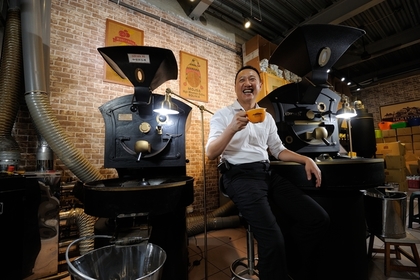 Coffee Man Story | you have to sell coffee when you borrow money, from a mechanic to an annual income of 10 million yuan.