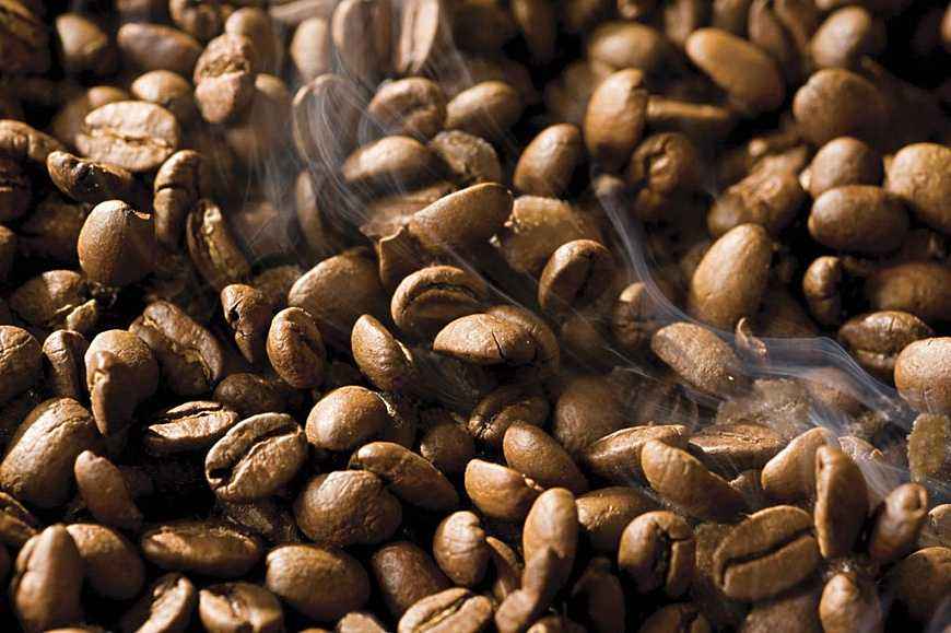 How are Starbucks coffee beans baked?