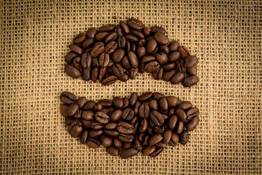 The pearl beans of Kilimanjaro volcano are treated by washing.