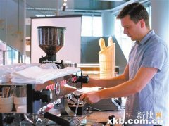 The Norwegian coffee god went to Guangzhou to share his experience: Chinese baristas should participate in more world competitions.