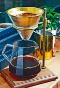 Hand-brewing coffee experience in Jingyan Coffee Lab