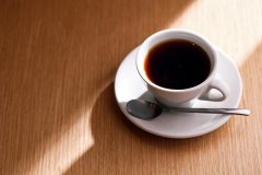 I have a bad headache. Can drinking coffee relieve it?
