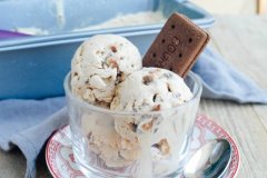[Coffee Ice Cream] 3 kinds of ingredients are easy to make at home, no need to crave