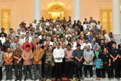 Indonesian President encourages businessmen in the country's coffee industry to develop a coffee market with great potential