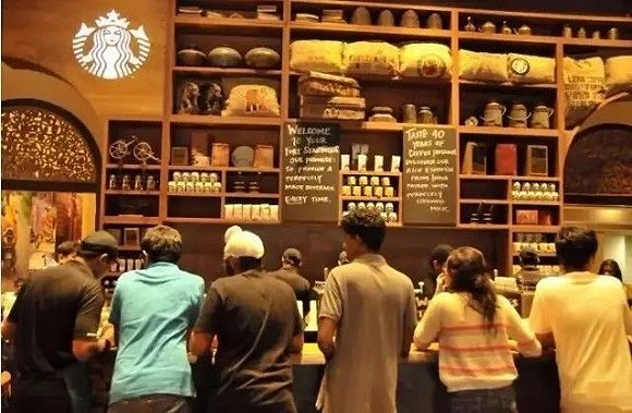 Why are Starbucks queuing horizontally and McDonald's standing in line? Don't believe too much what the bricks say.
