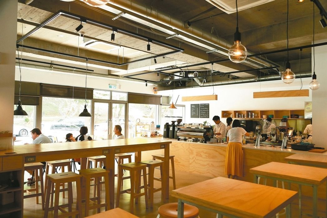 台北市內湖陽光街上的Fika Fika Cafe。 記者陳立凱／攝影