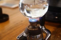 The Professional Barista's Manual (VIII) Water for Brewing Fine Coffee