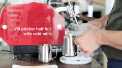 Foaming skills from historical origins to milk characteristics to hand-on tutorials teach you perfect 