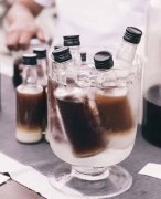 [the method of making cold extract coffee] you can easily make authentic cold extract coffee at home!