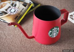 How does Starbucks coffee maker use Starbucks hand to make coffee pot easy to use?
