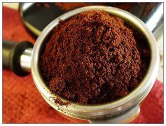 Comparison of the effects of different powder distribution methods of espresso the best method of coffee powder distribution is beating