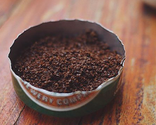 Coffee grounds are always moldy when growing flowers? Coffee grounds are dried by quick drying method for 2 minutes.