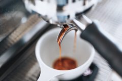 Crema is an important indicator of the success or failure of Espresso. How much is a Starbucks espresso?