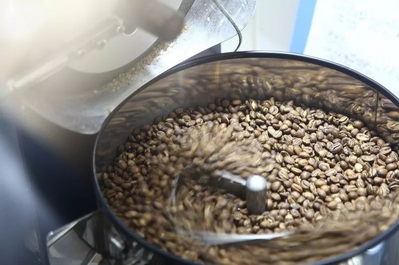 Professional coffee roasting | understand the three key factors of the baking curve through the daily roasting process