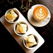 If you go to Hong Kong, you can feel the fourth wave of local boutique cafes that can't be missed.