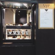 Shanghai minority coffee shop-FishEye Cafe mechanized hand coffee maker 30 square meter small cafe