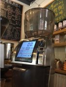 Skill of making coffee by hand | how to choose a coffee grinder? Effects of different bean grinders on coffee flavor